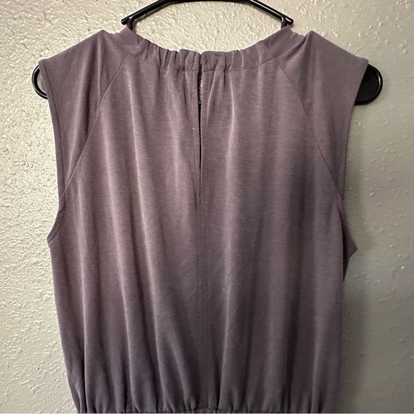 Woman’s Petite Purple Short-Sleeved Tie Waist Knee-Length Loft Dress” Casual - Picture 5 of 12